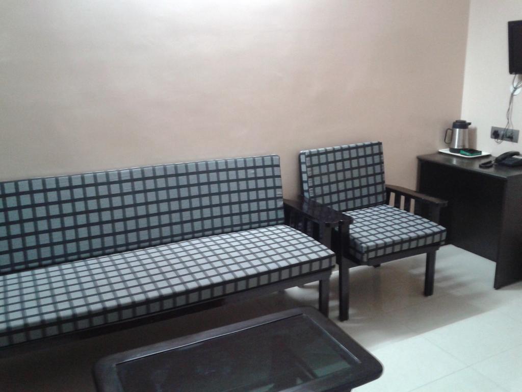 Dwaraka Inn Hajdarabad Pokój zdjęcie